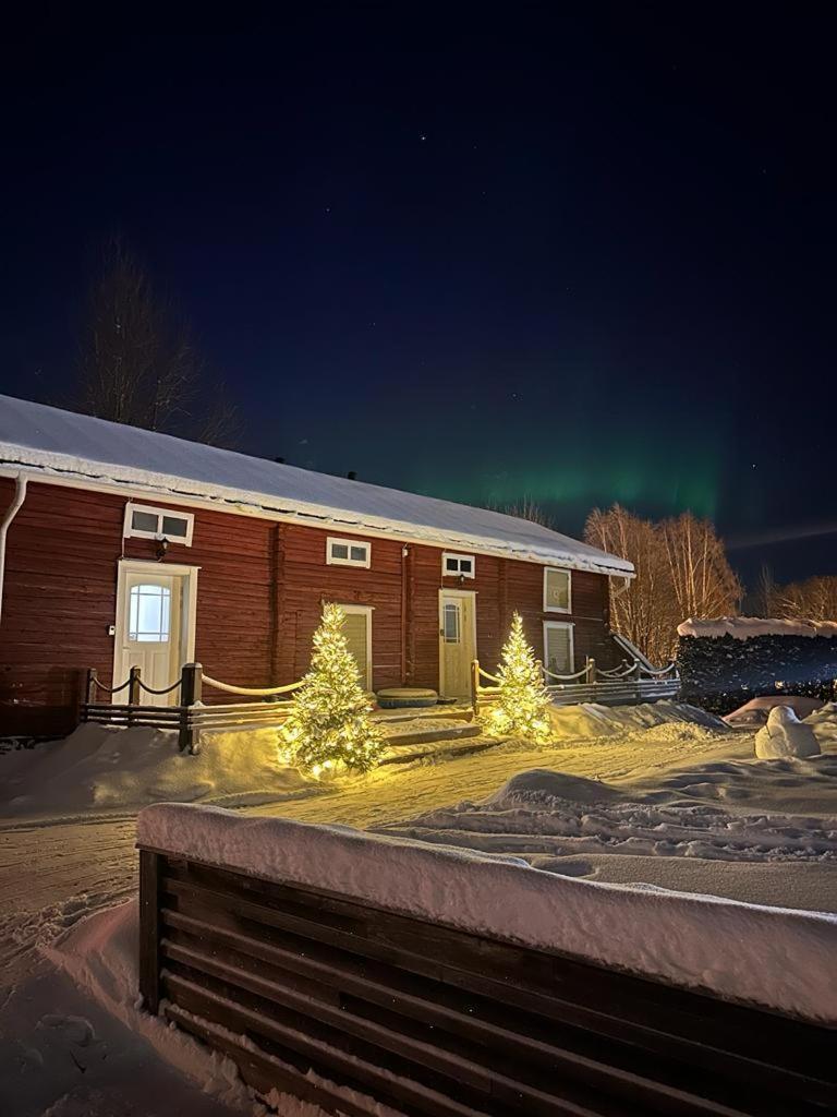 Apartment Suutarintie - Authentic Lappish Experience By The River روفانييمي المظهر الخارجي الصورة